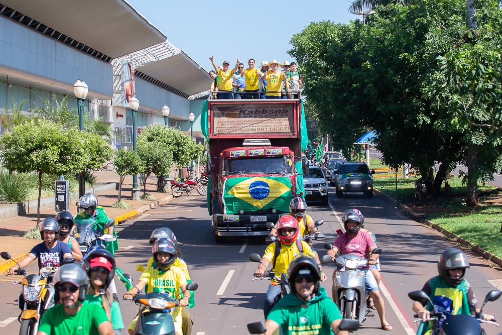 Dia do Trabalhador: Cel David e população vão às ruas em defesa de Bolsonaro, da democracia e da liberdade