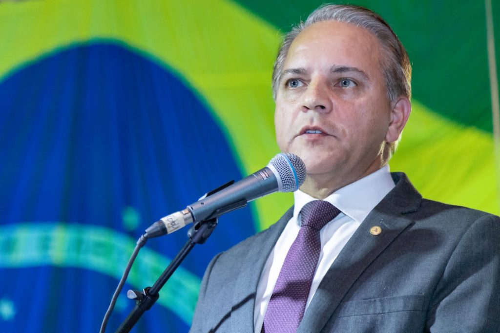 Bolsonaro entrega 300 casas na Capital e Coronel David destaca: “O presidente que garante direitos”