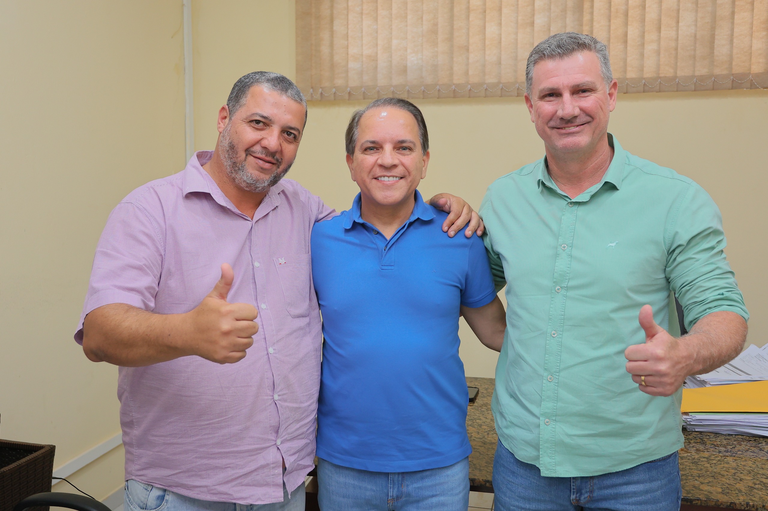 Coronel David celebra o aniversário de Sete Quedas entregando recursos para a saúde do município Coronel David celebra o aniversário de Sete Quedas entregando recursos para a saúde do município
