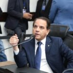“Democracia não se resolve na agressão”, diz Coronel David ao rejeitar moção de apoio a vereadora do PT